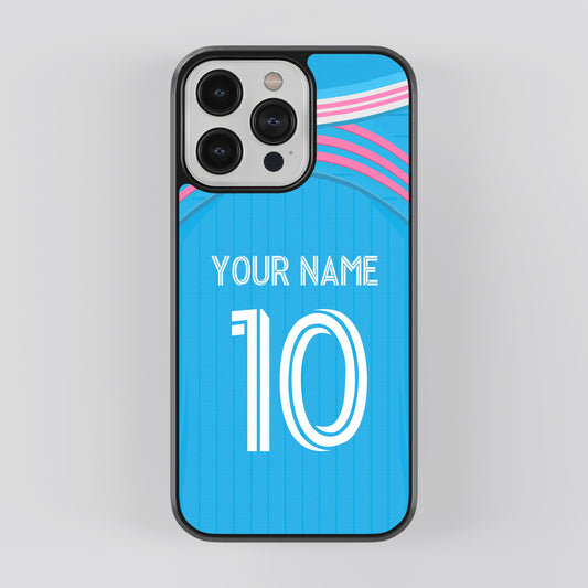 Phone case with customizable text on a blue background